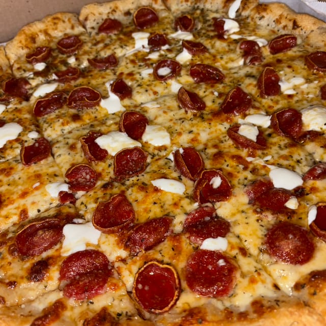 Hot Honey Pepperoni 16".