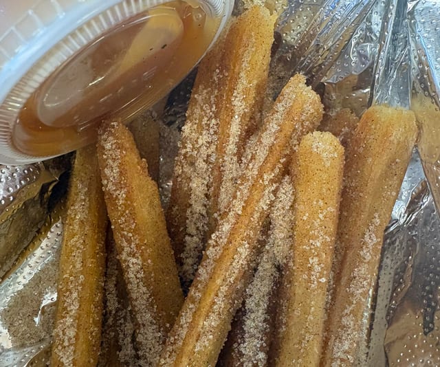 Churro Fries (10 Pieces).